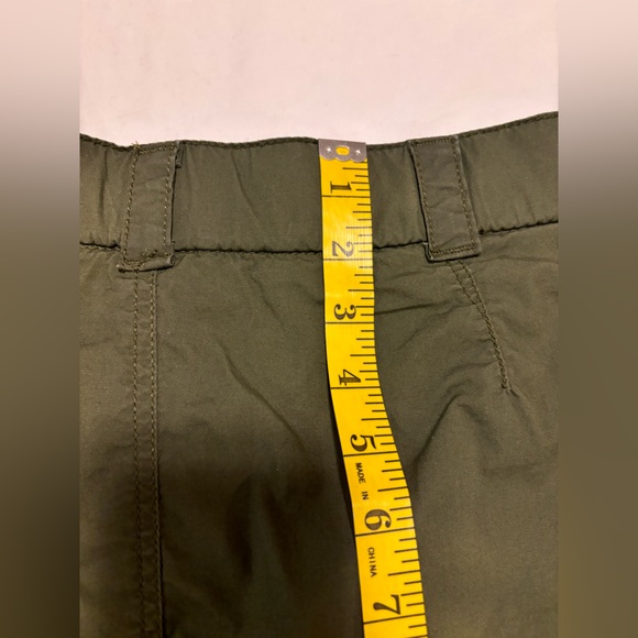 Croft & Borrow army green skort with button pockets & zipper pocket, 14 - Picture 9 of 11